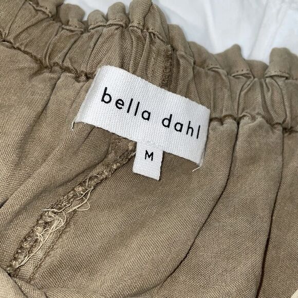 Bella Dahl High Tide Ruffle Waist Short Size Medium Olive NWT Retail 103.00 - Picture 7 of 7